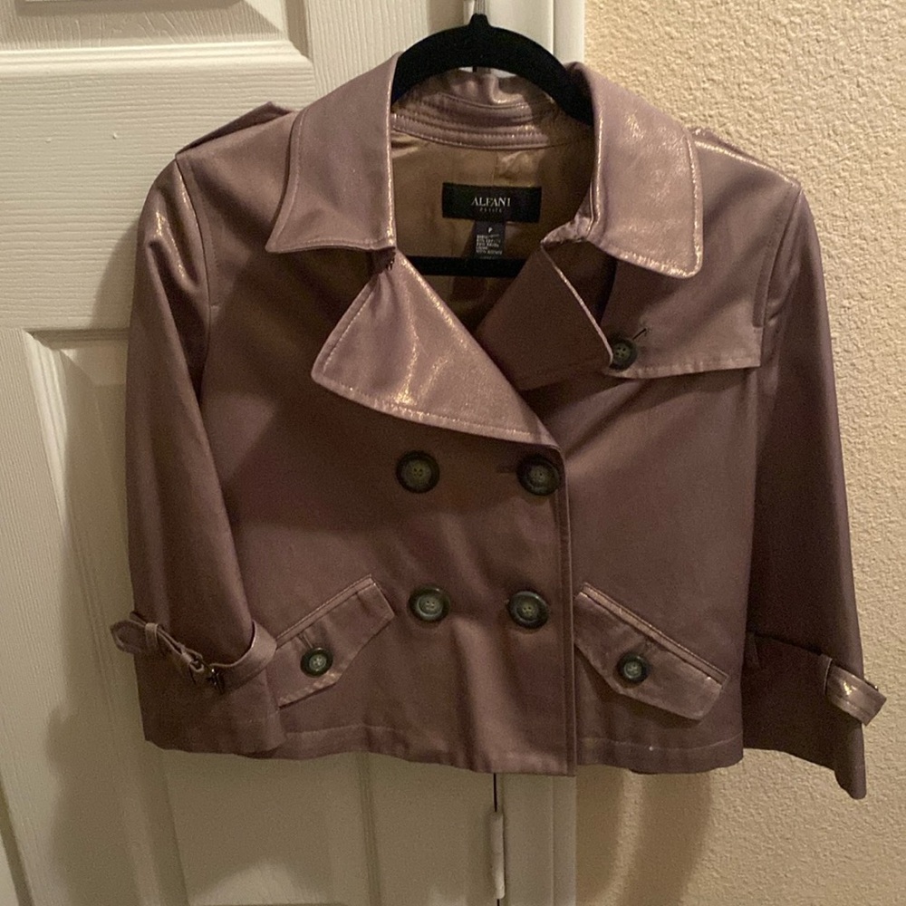 Gorgeous waist line Jacket